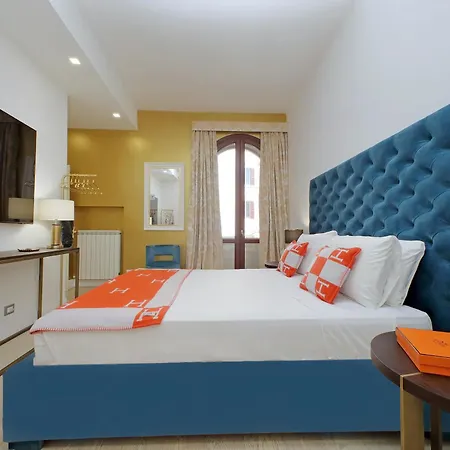 Spanish Diamond Luxury Style