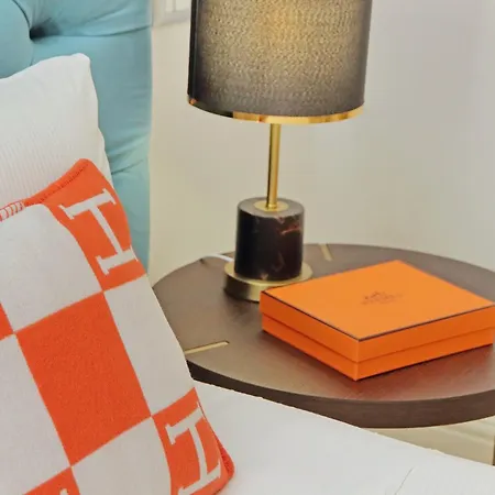 Spanish Diamond Luxury Style